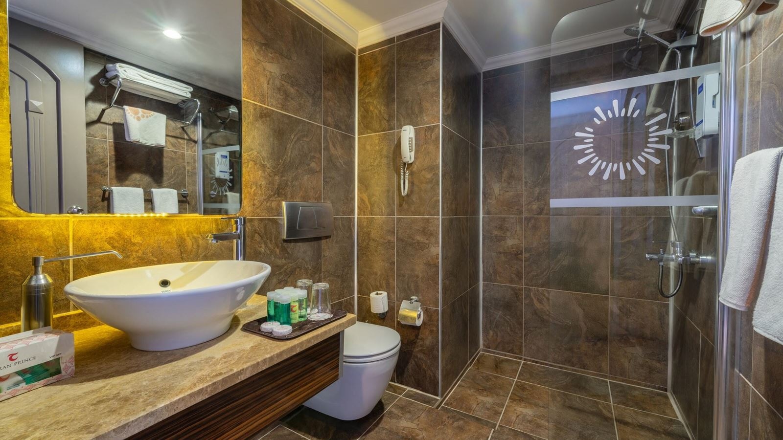 rooms-select-villa-dublex-family-room