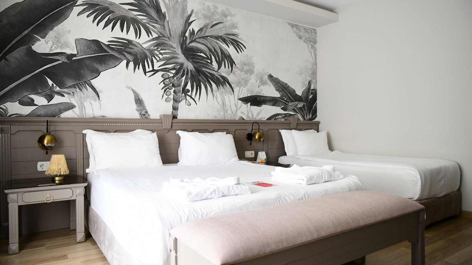 rooms-select-villa-senior-suite-2-bedrooms