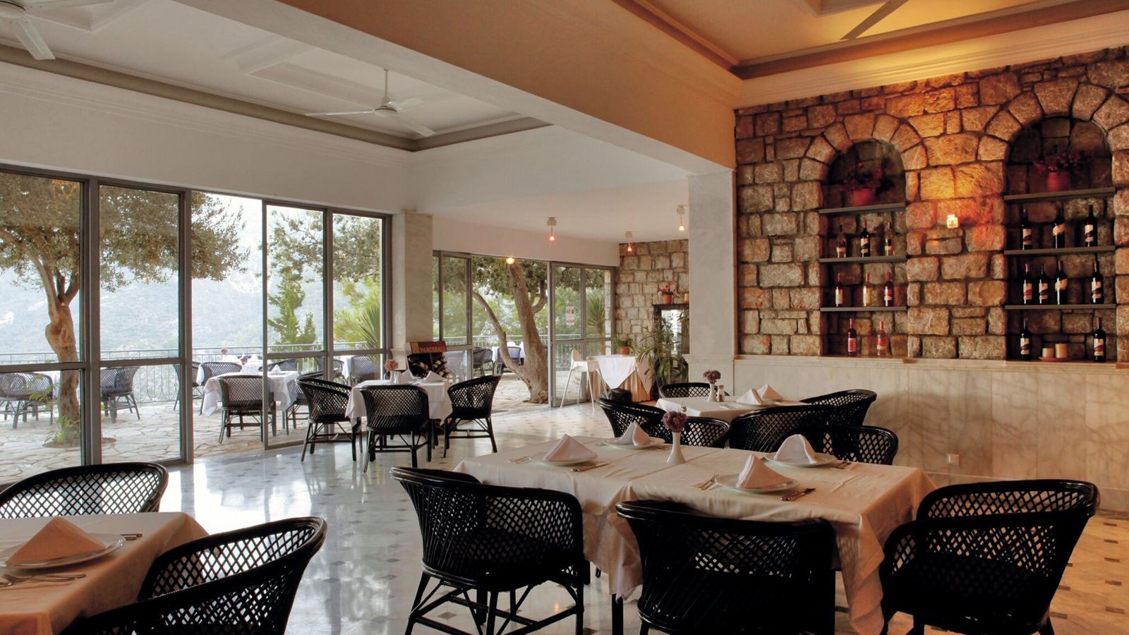 restaurants-main-restaurant