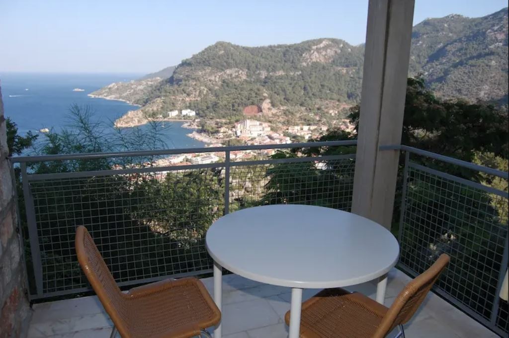 rooms-suite-2-bedrooms-sea-view