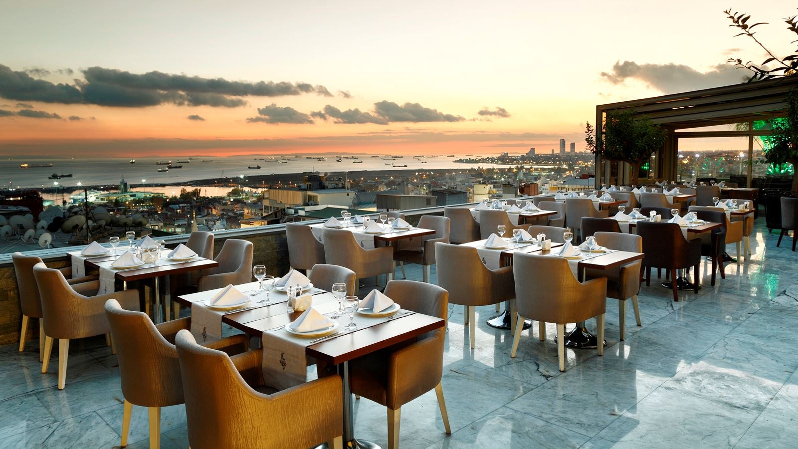 restaurants-restaurants