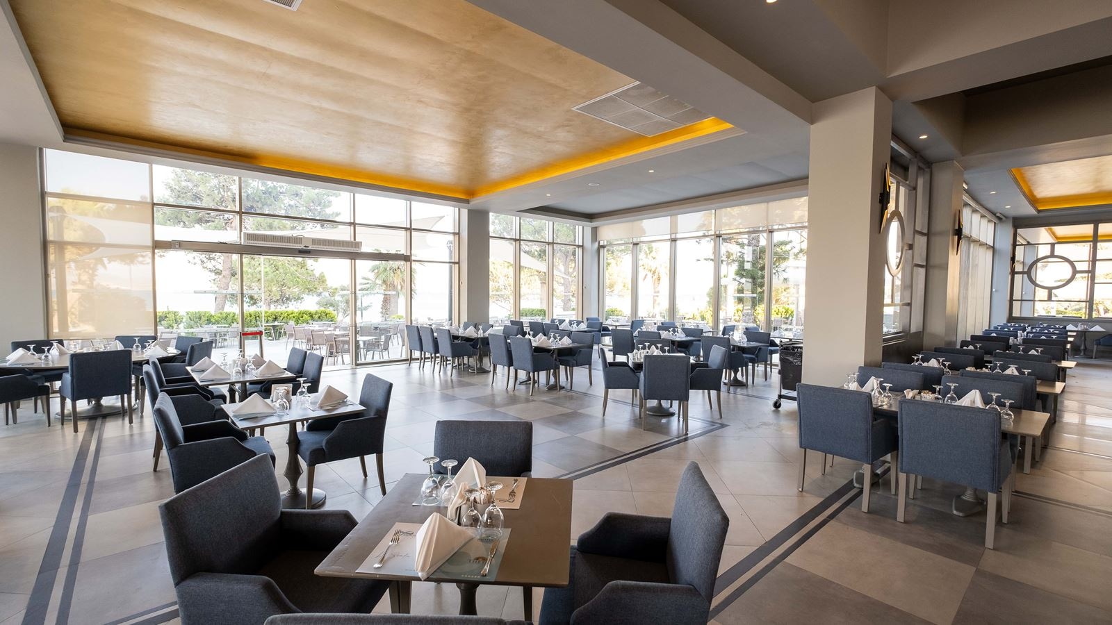 restaurants-main-restaurant