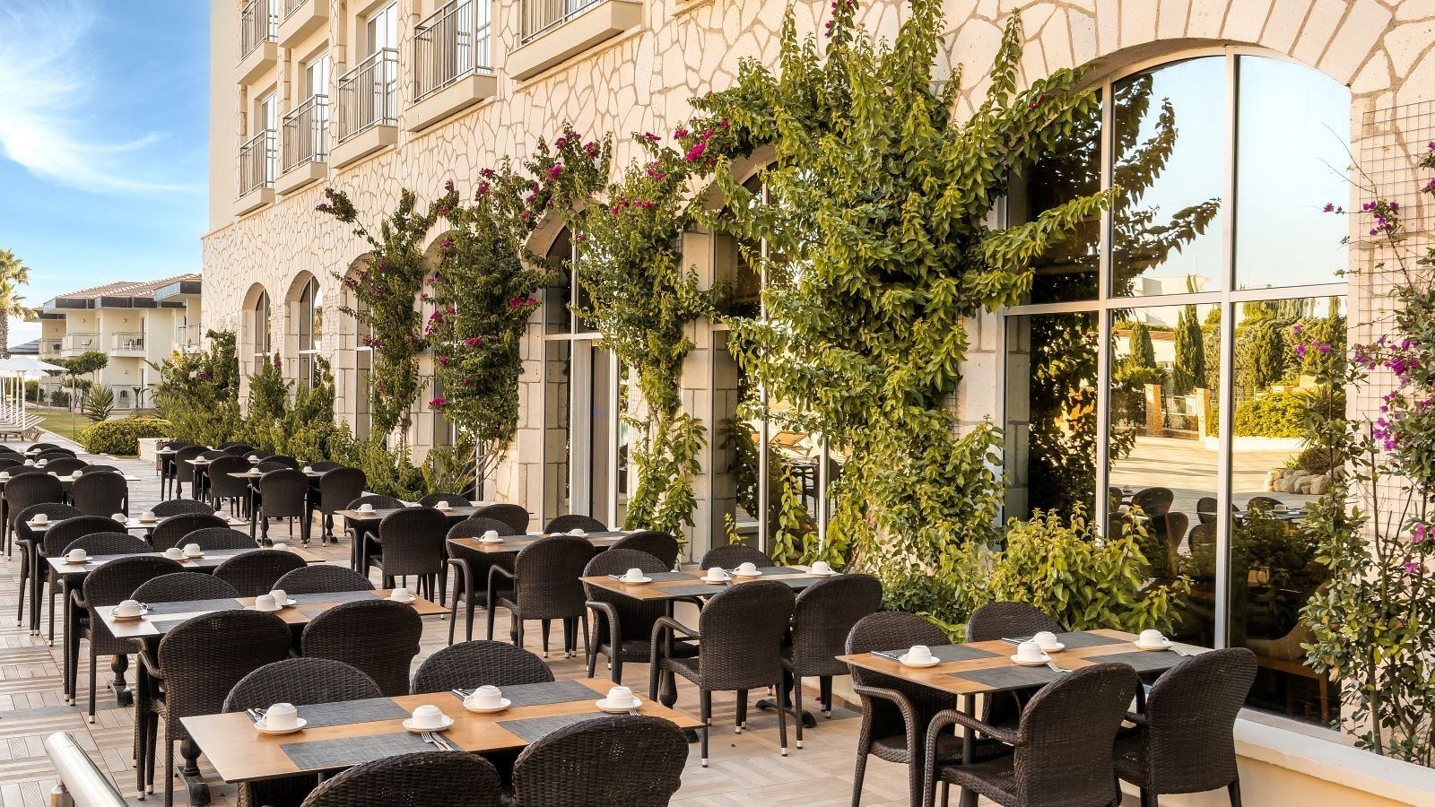 restaurants-ana-restaurant