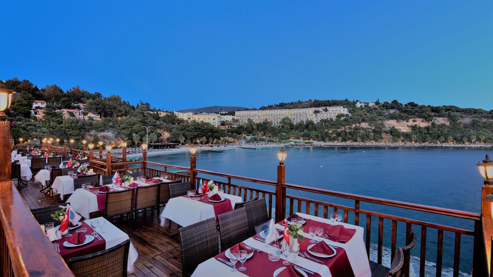 restaurants-restaurants