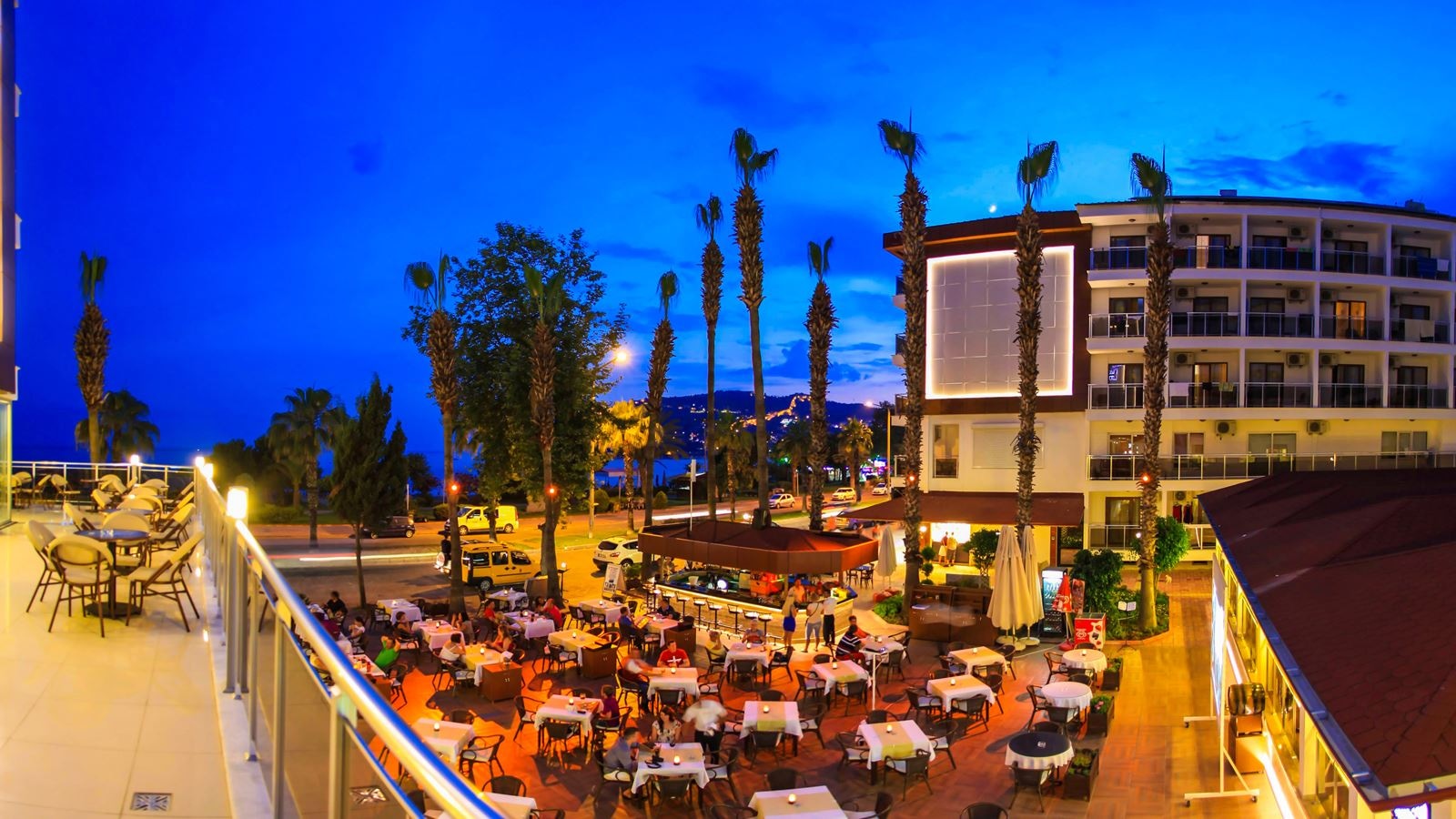 restaurants-main-restaurant