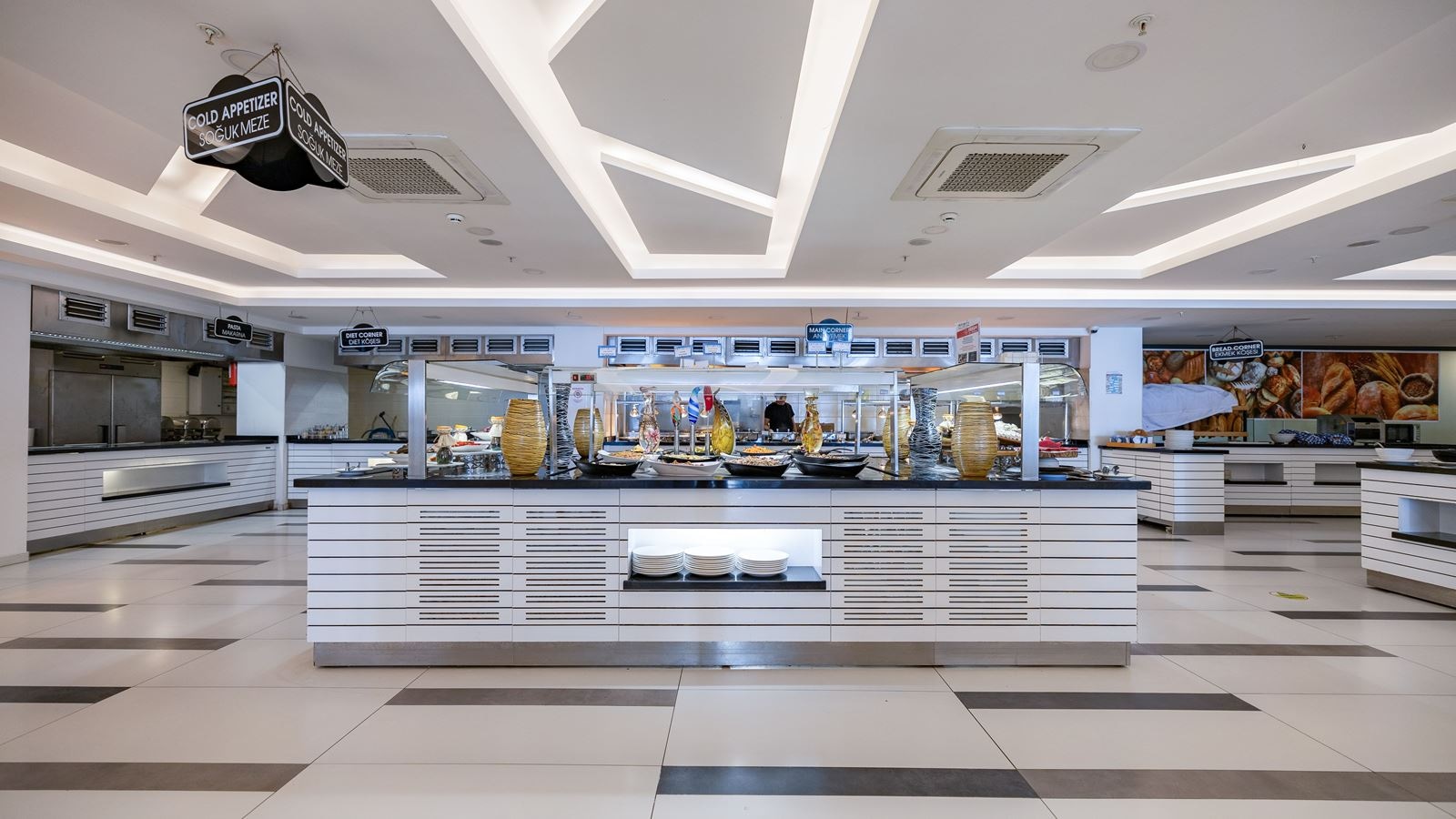 restaurants-main-restaurant