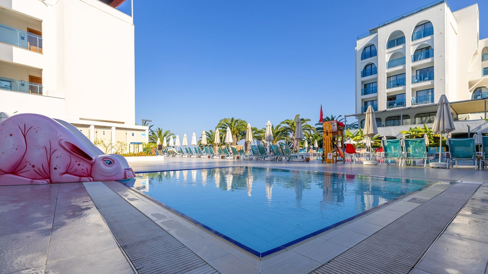 pools-outdoor-childrens-pool