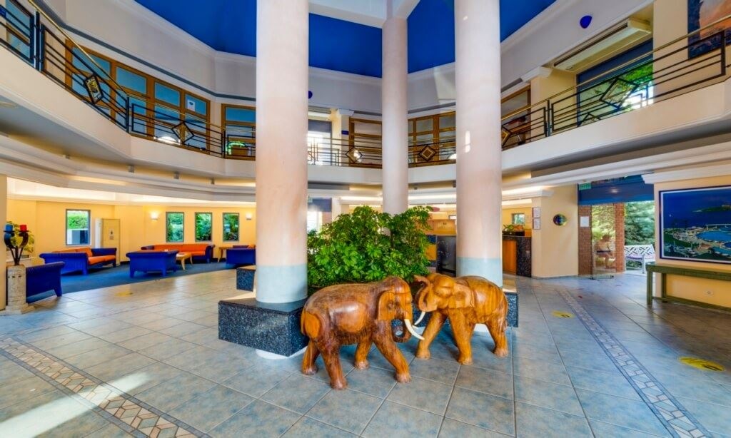 general-main-building