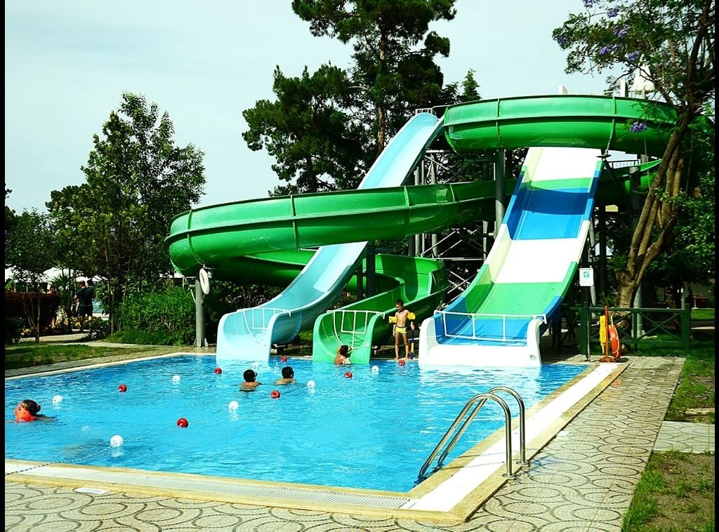 water-park-water-park