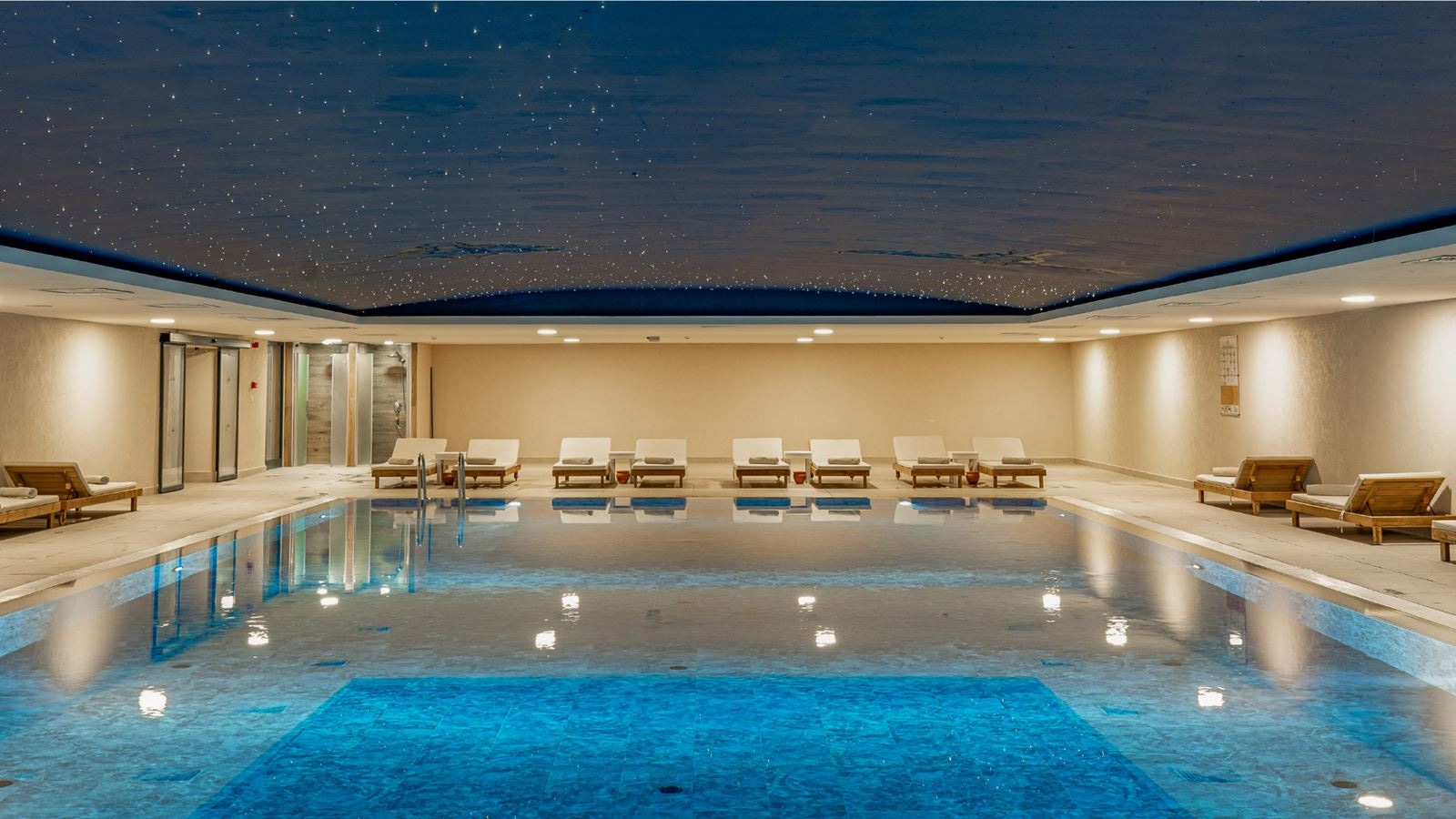 pools-indoor-pool
