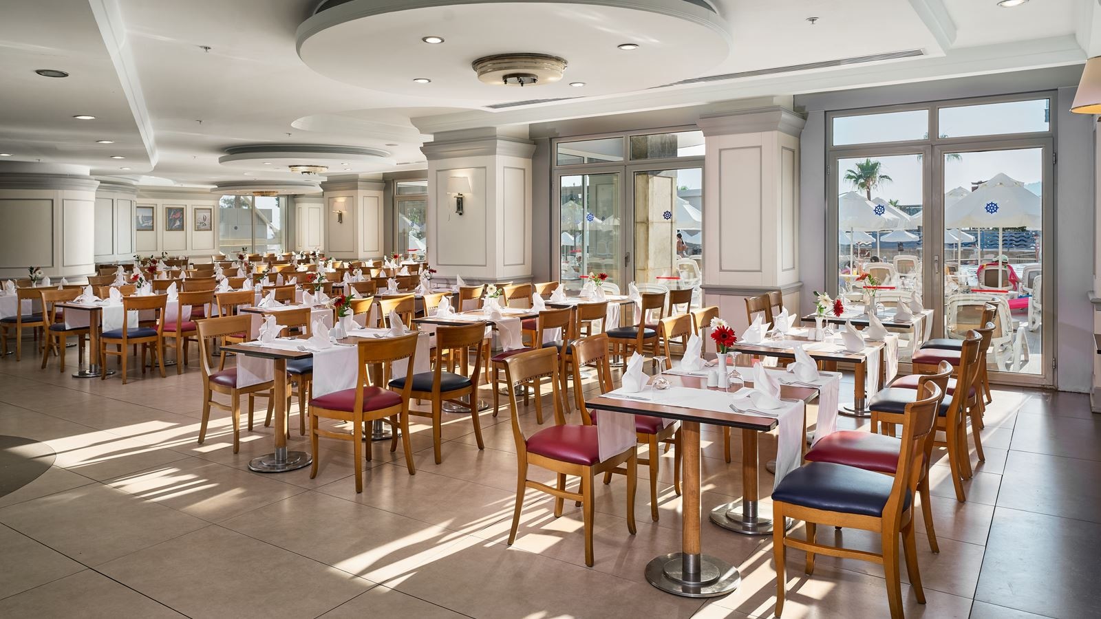 restaurants-main-restaurant