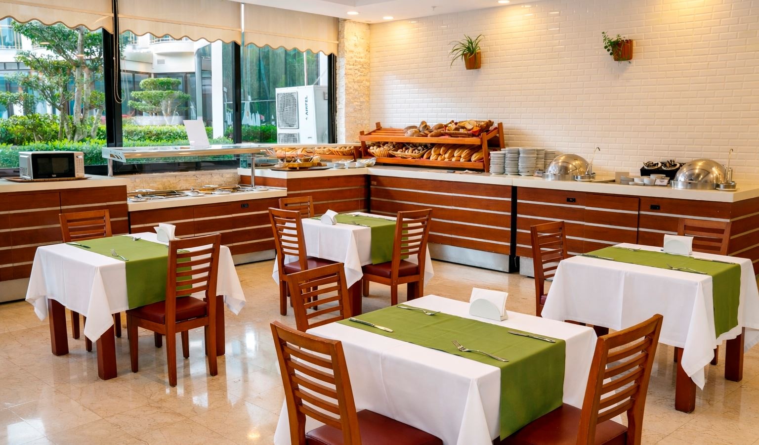 restaurants-main-restaurant