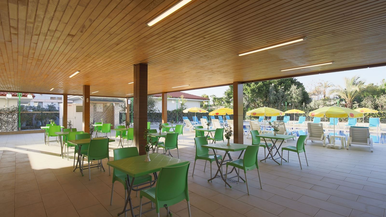 bars-a-block-pool-bar