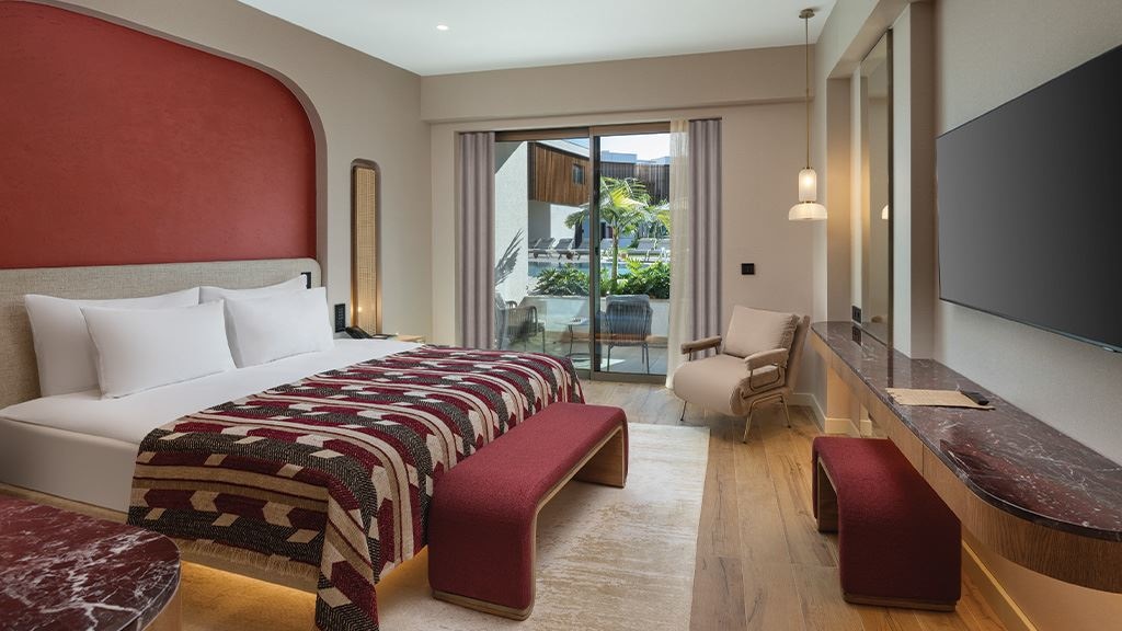 rooms-superior-pool-access