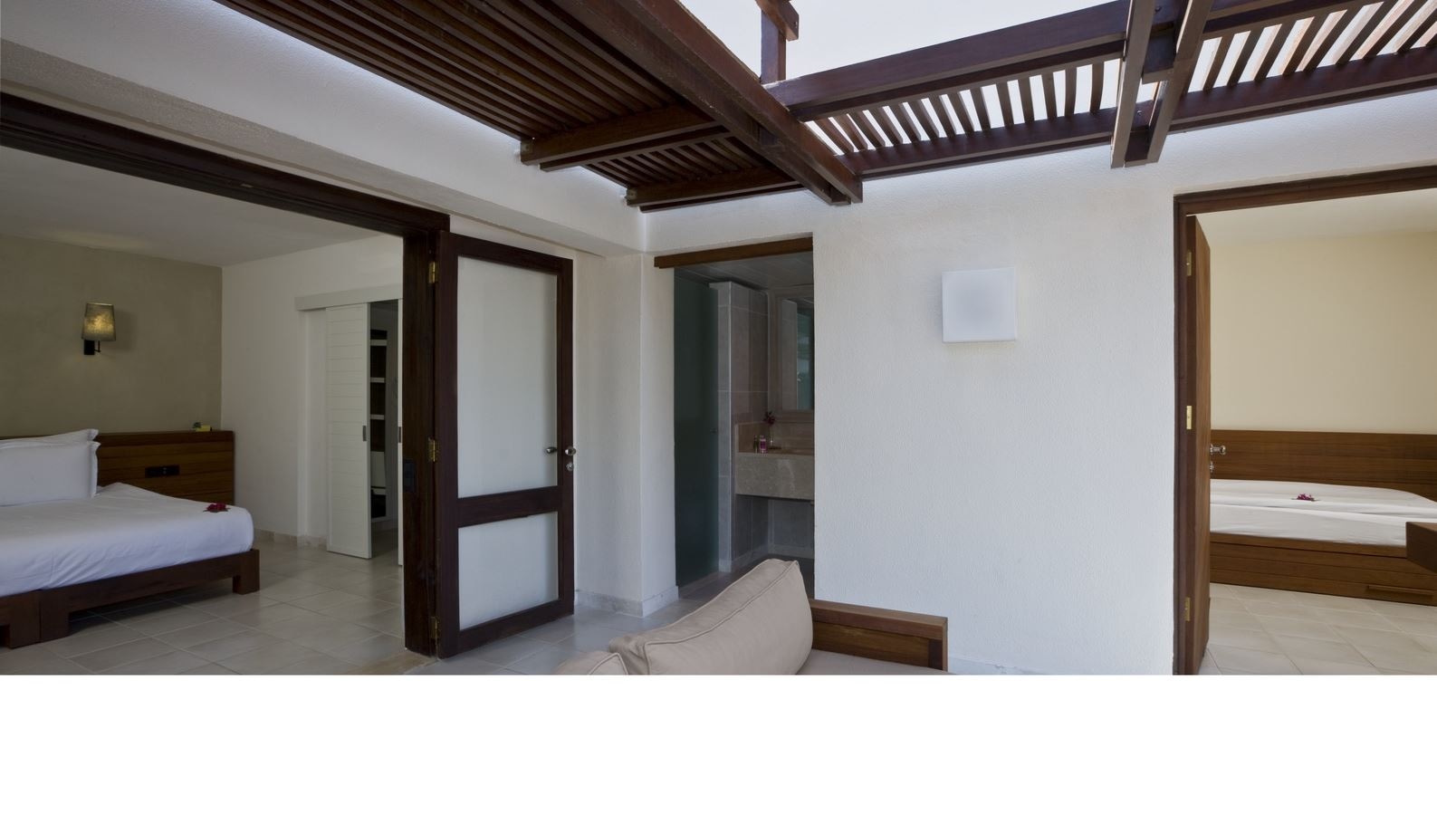 rooms-category-b2-superior-family-room-2-bedroom