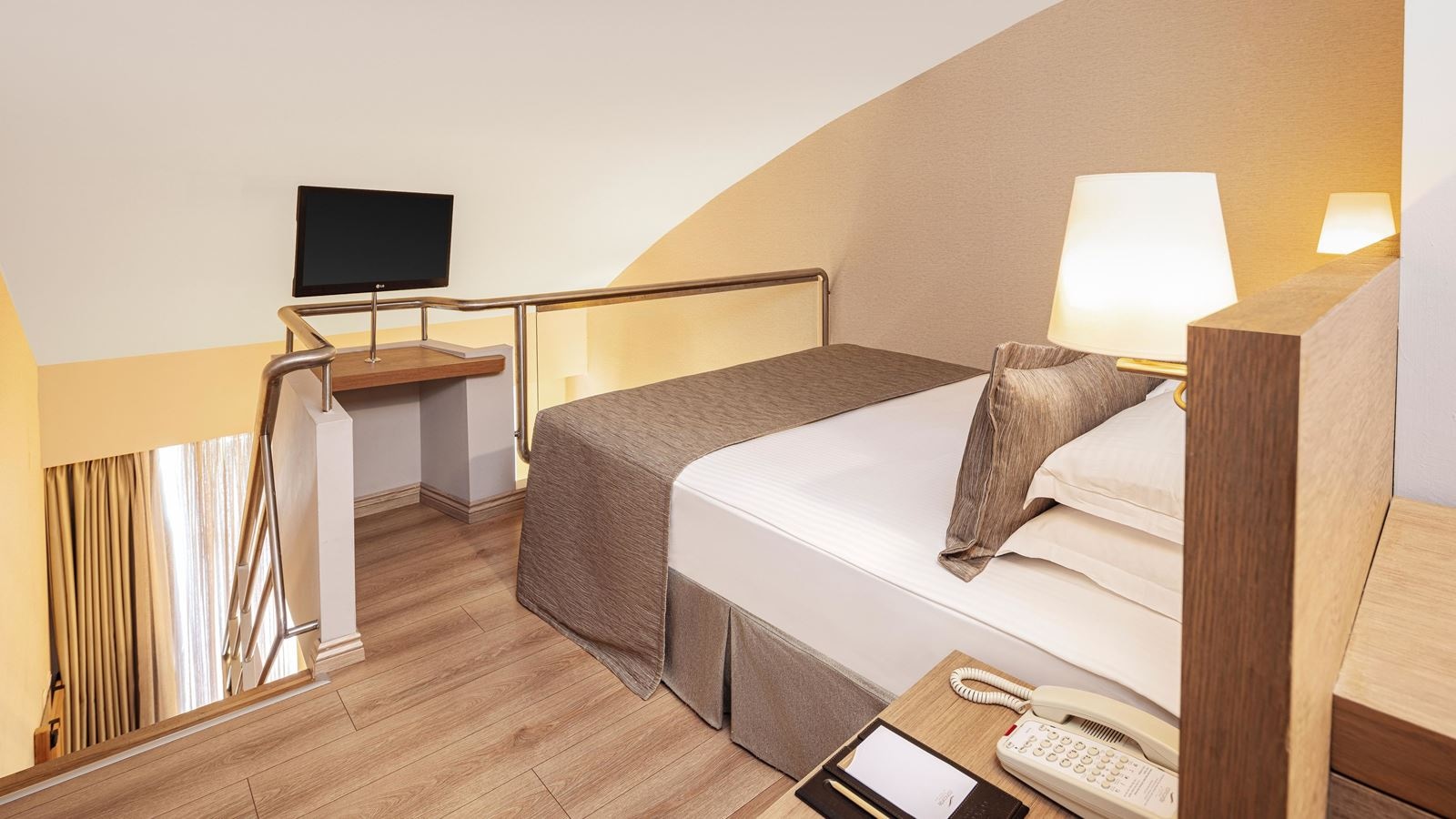 rooms-deluxe-family-dublex