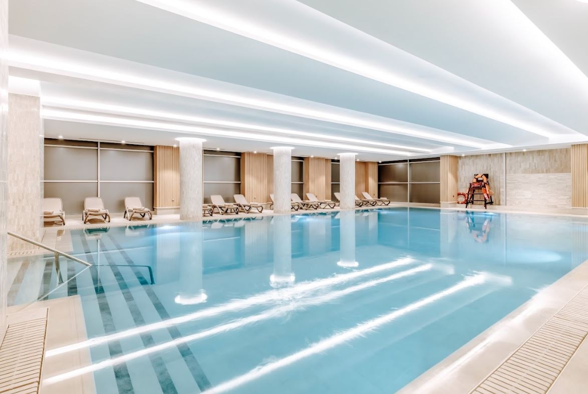 pools-indoor-pool