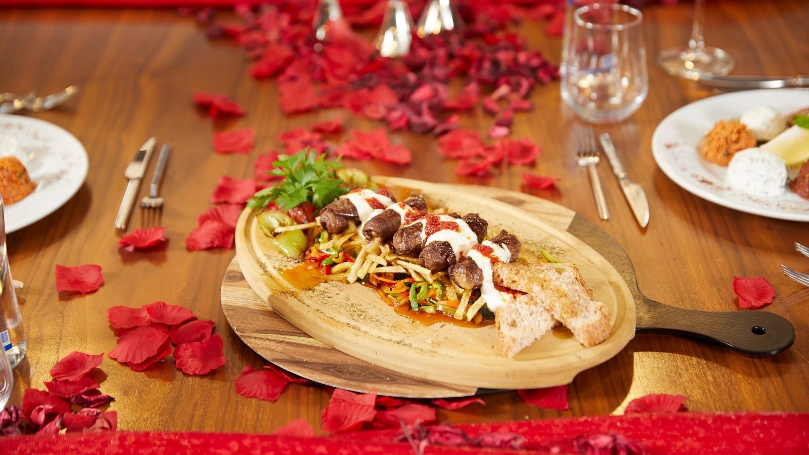 restaurants-restaurant