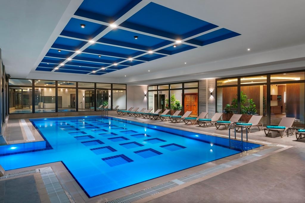 pools-indoor-pool
