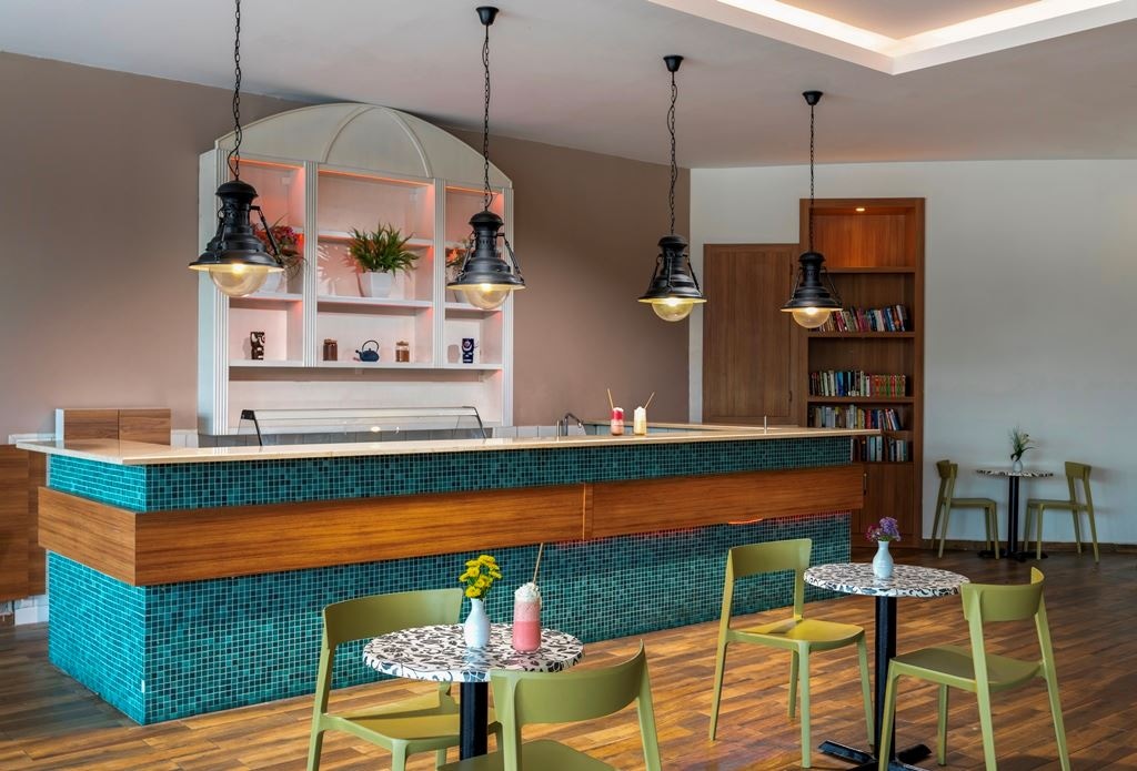 bars-milkshake-and-smoothie-bar