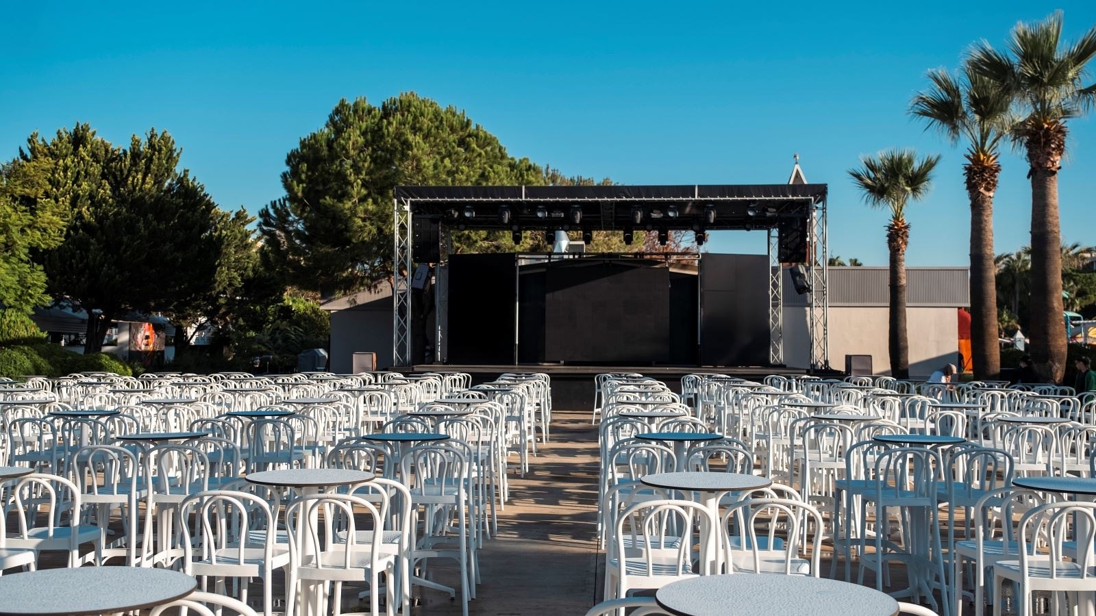 animation-main-building