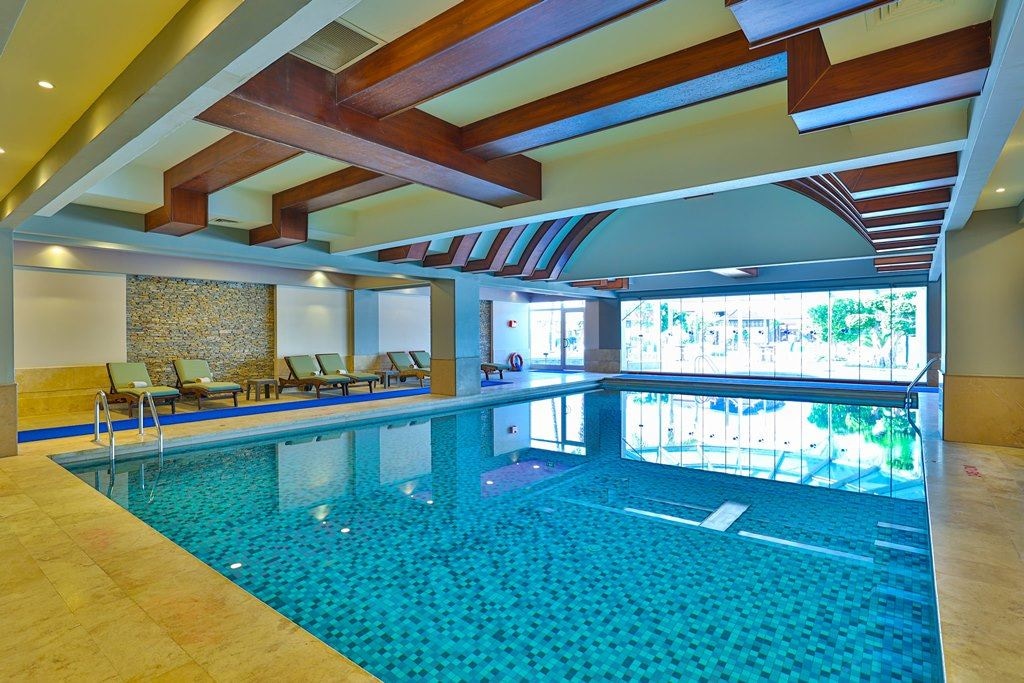 pools-indoor-pool