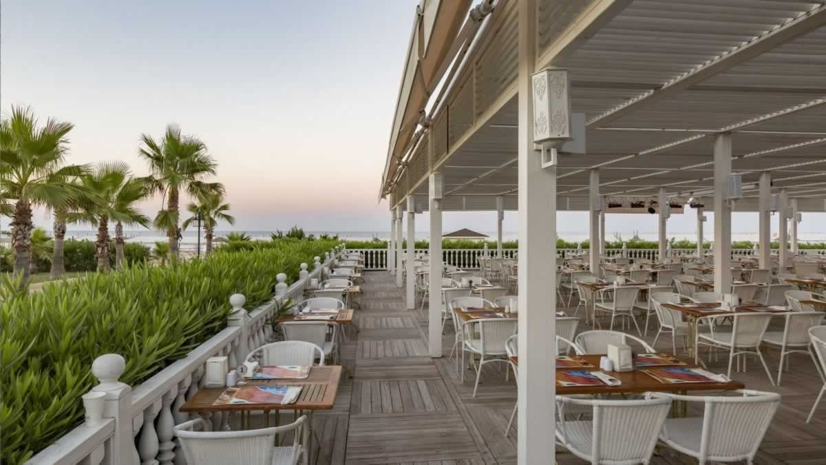 restaurants-bistro-restaurant