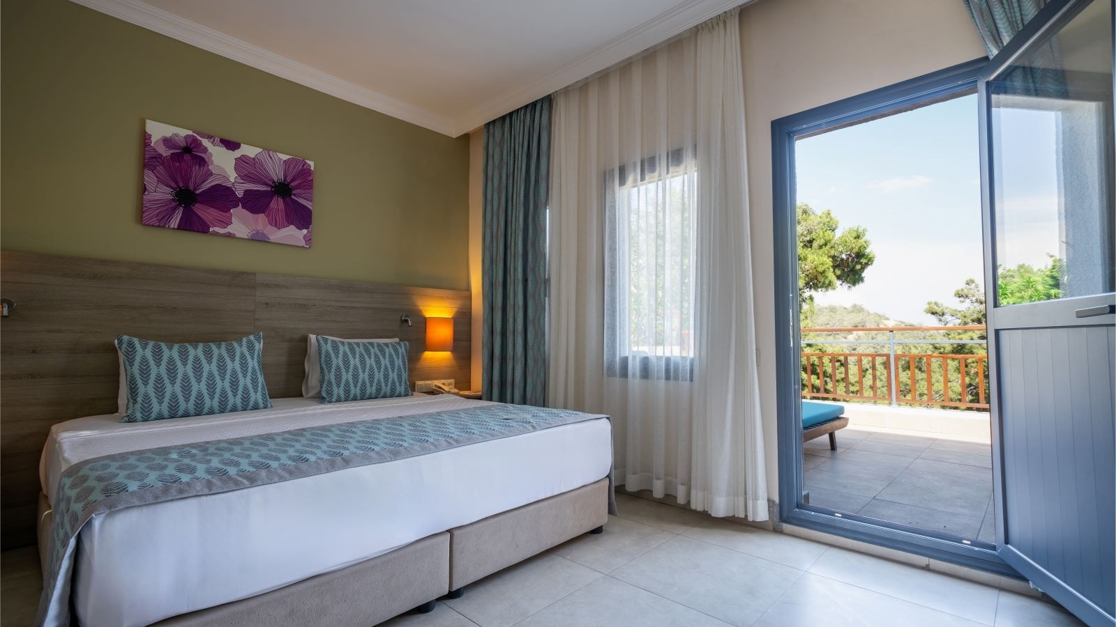 rooms-club-standard-room