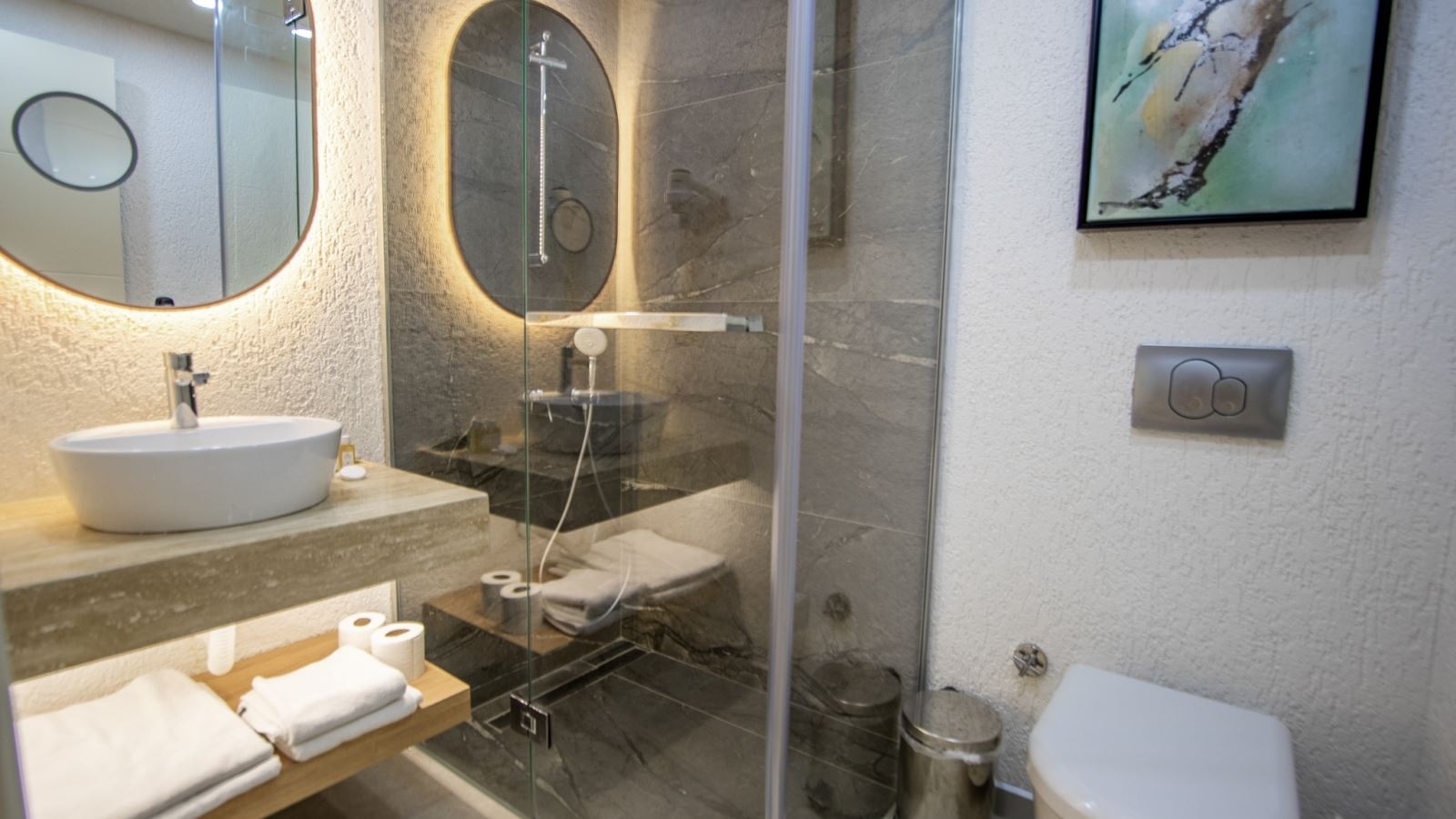 rooms-main-building-bunkbed-room