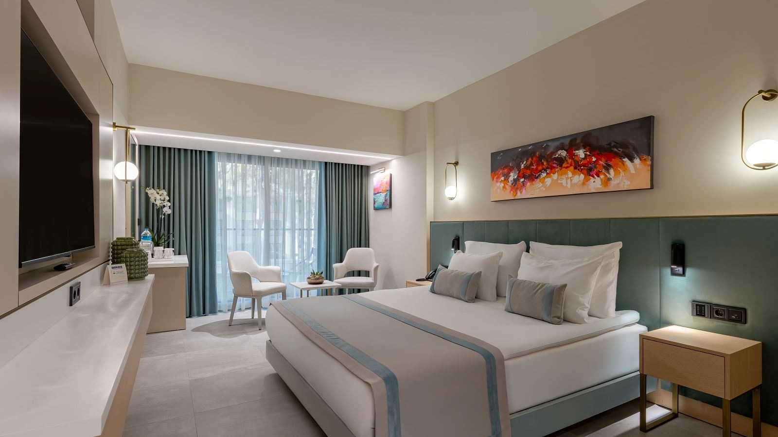 rooms-deluxe-family-room