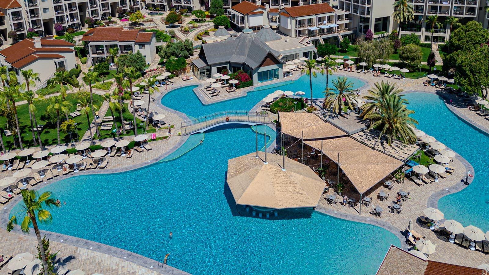 bars-blue-pool-bar