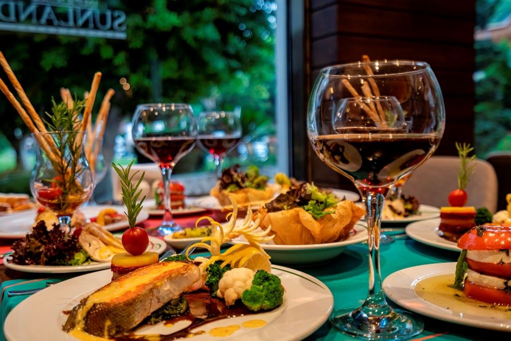 restaurants-main-restaurant