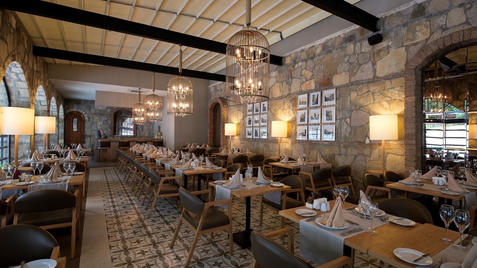 restaurants-sandal-fish-a-la-carte