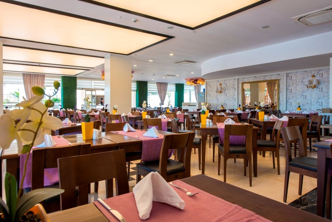 restaurants-main-restaurant