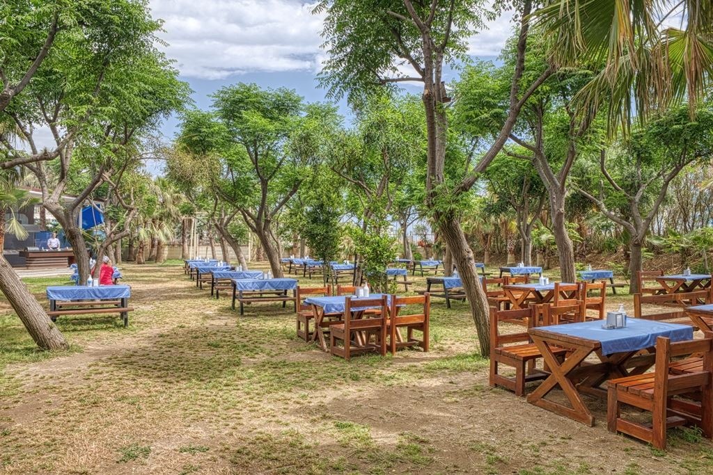 restaurants-snack-restaurant