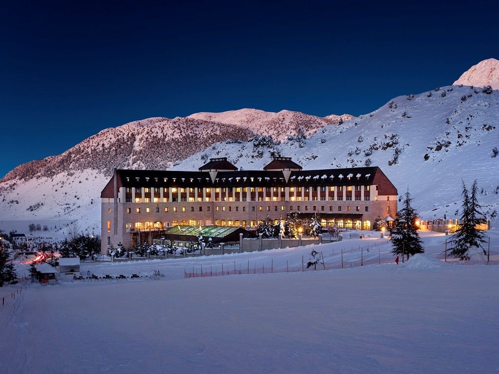 general-main-building