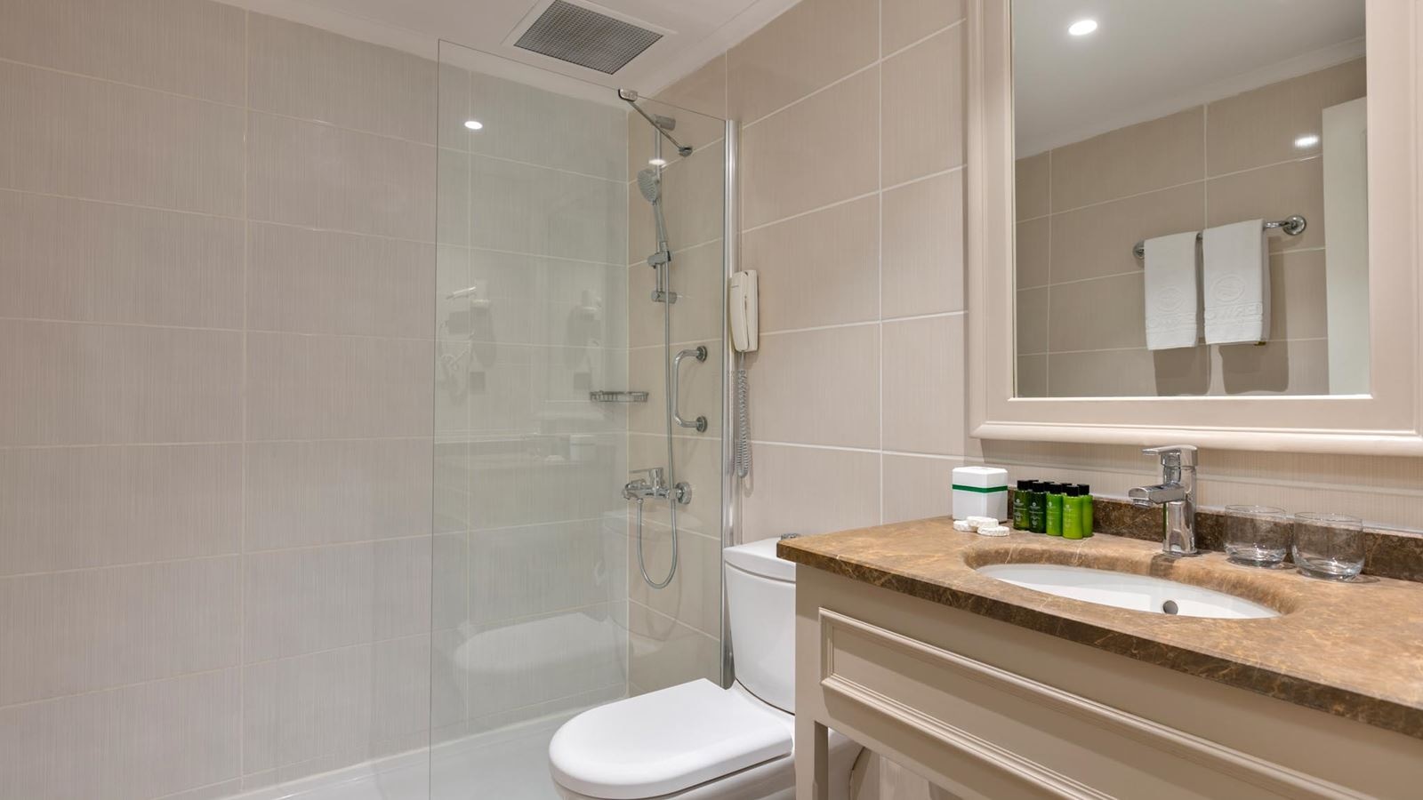 rooms-standard-room-main-building