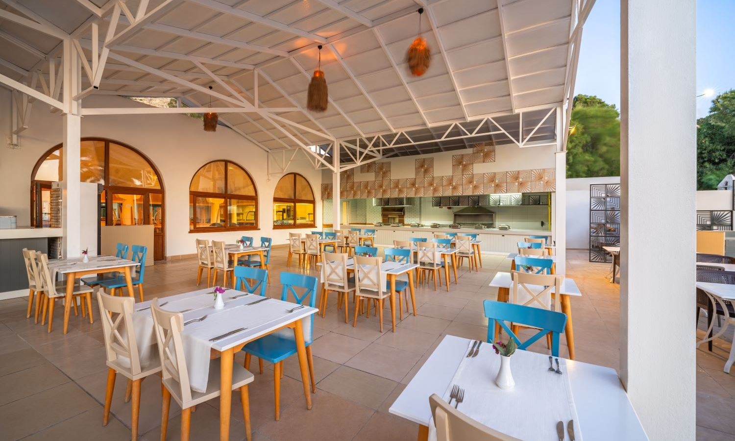 restaurants-main-restaurant