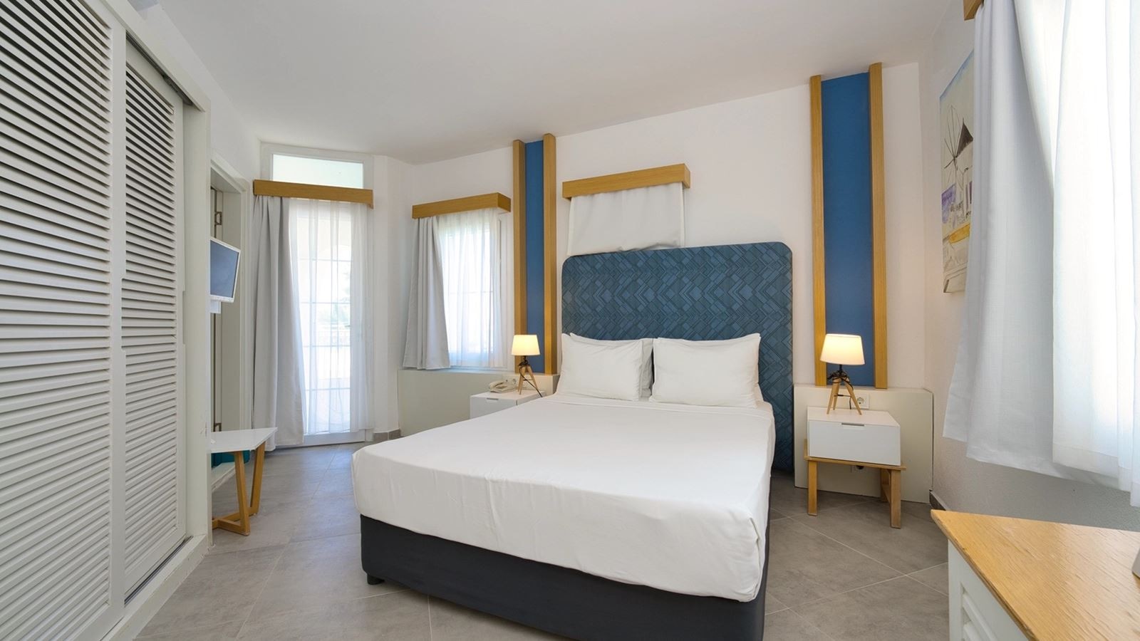 rooms-annex-family-room-2-bedrooms