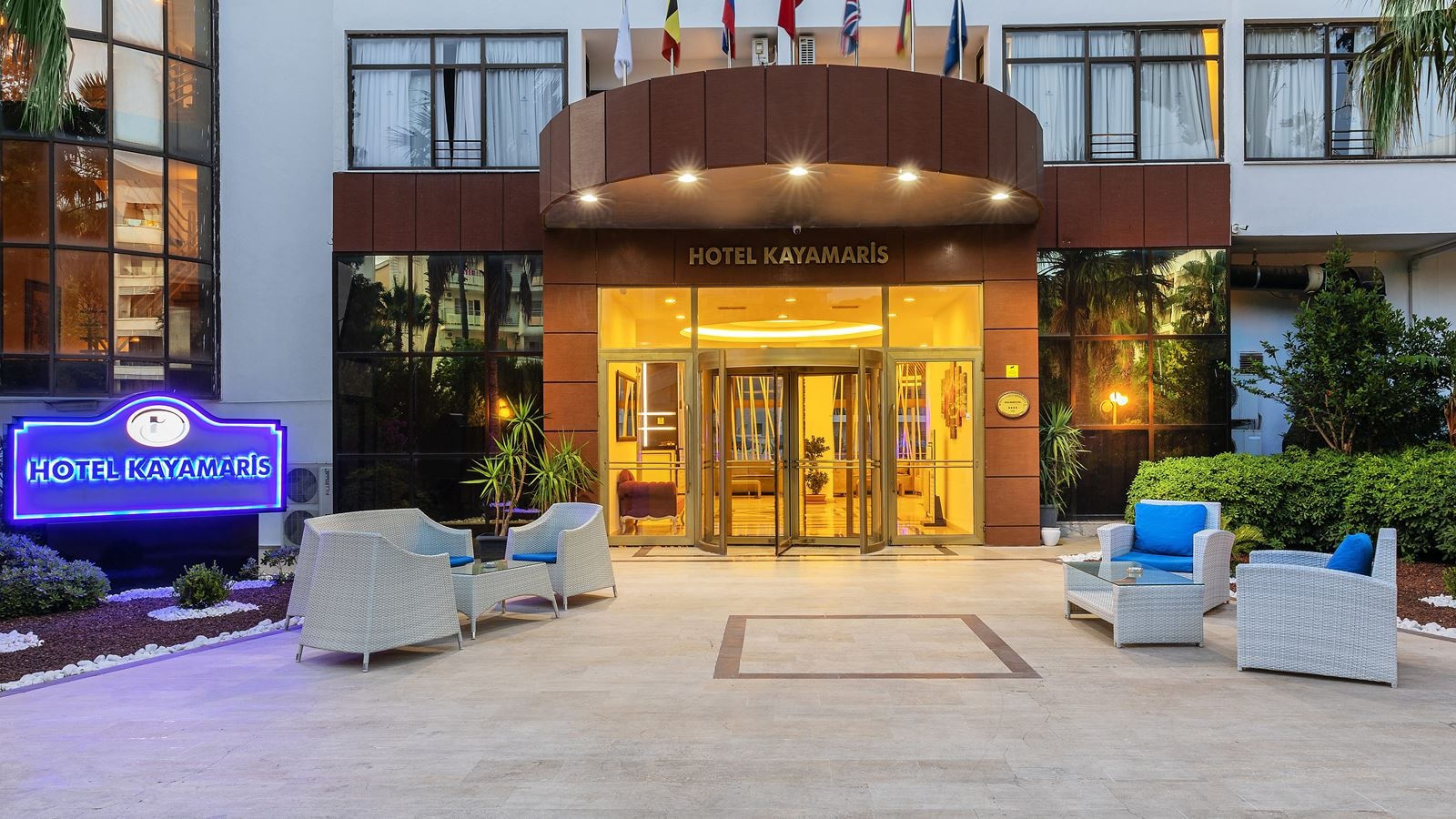 general-main-building