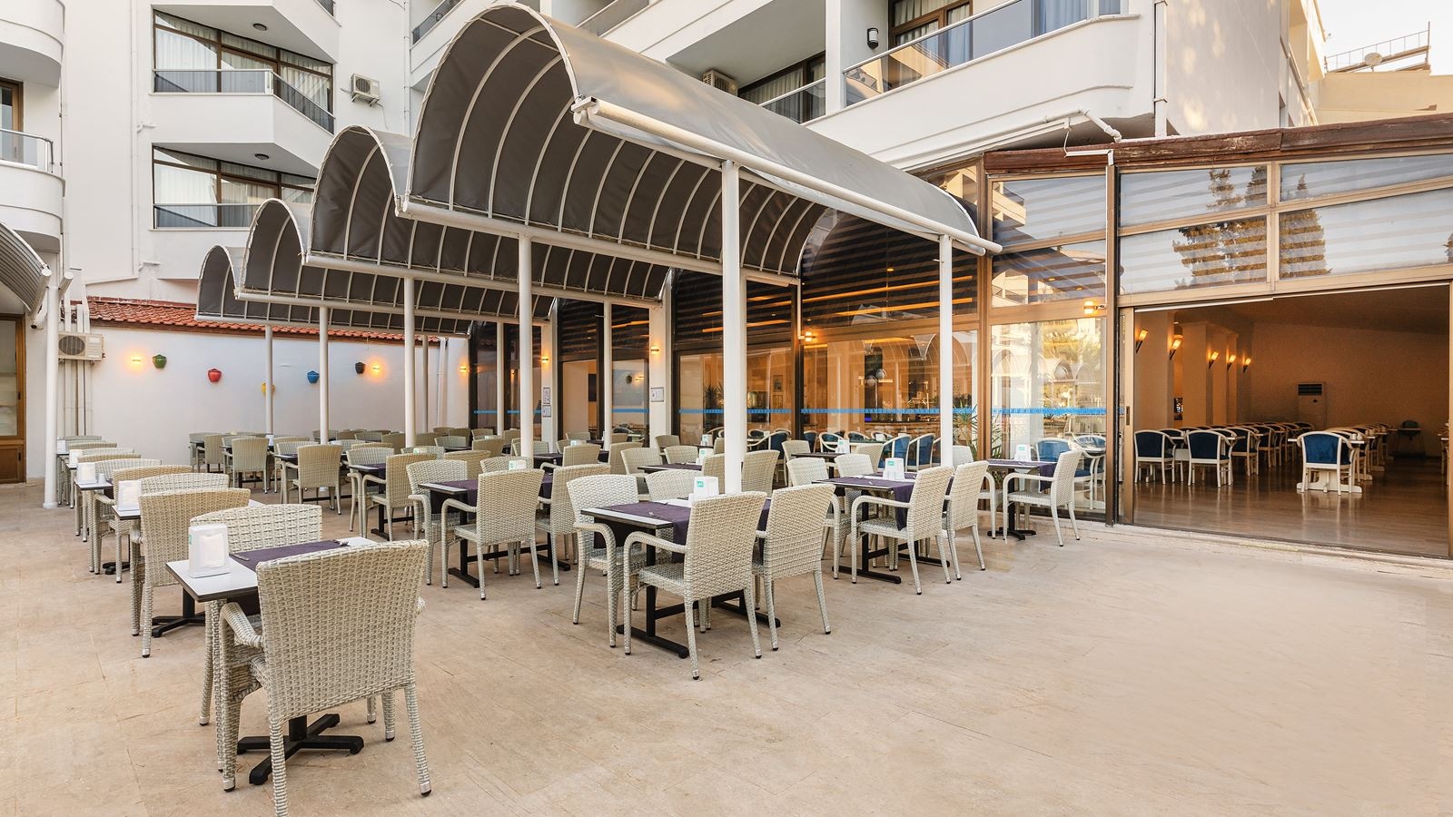 restaurants-main-restaurant