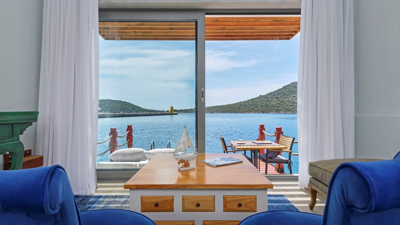 rooms-standard-room-sea-view