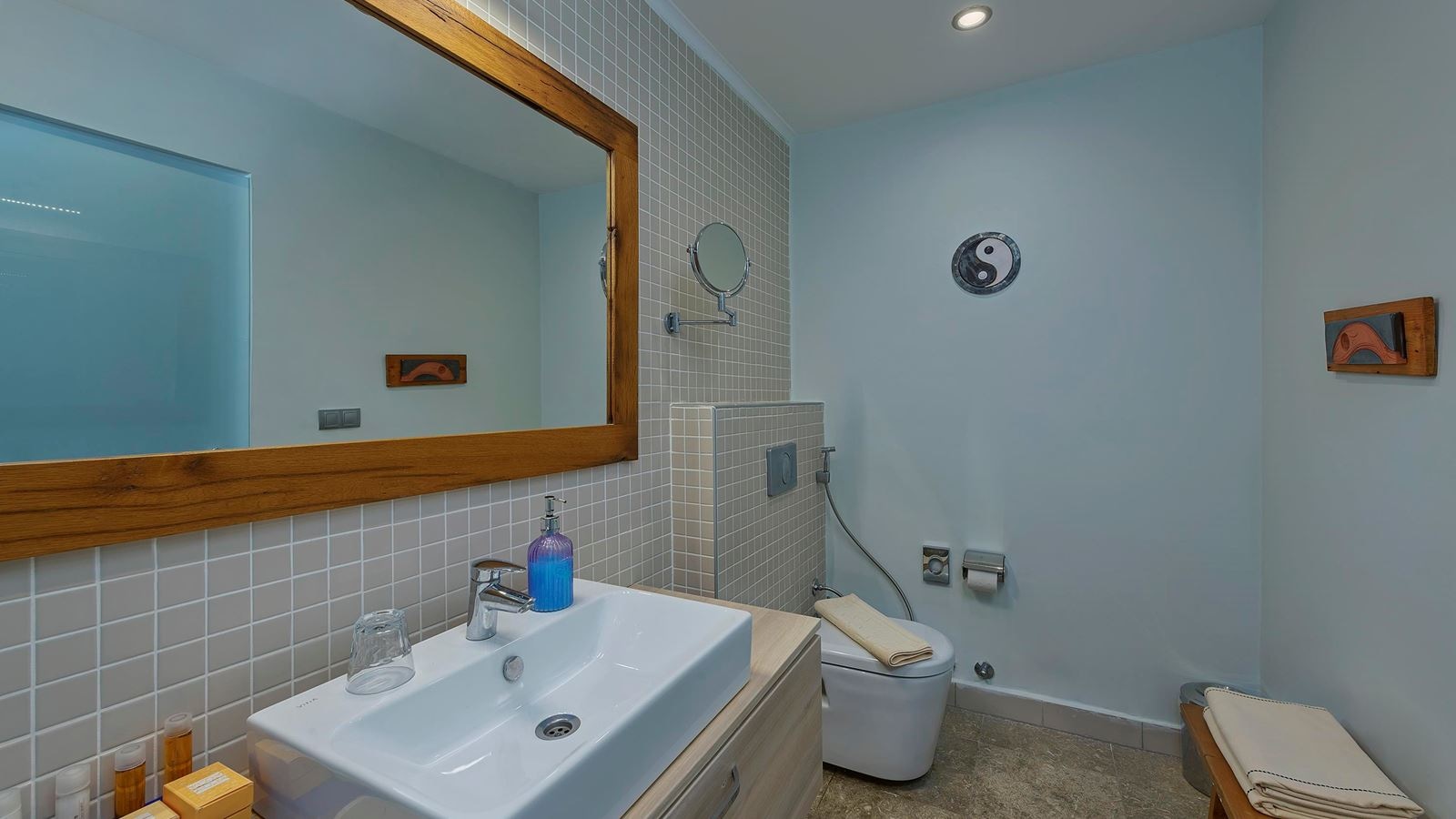 rooms-deluxe-room-sea-view