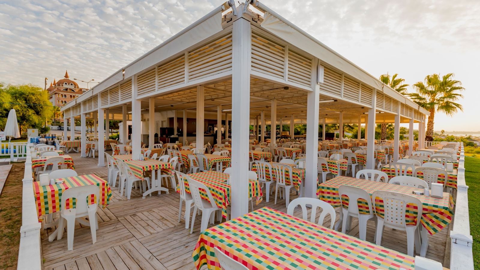 restaurants-beach-restaurant