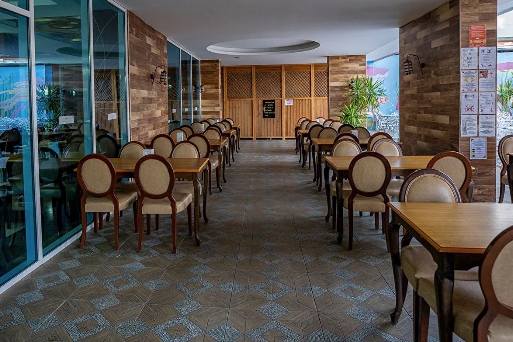 restaurants-main-restaurant