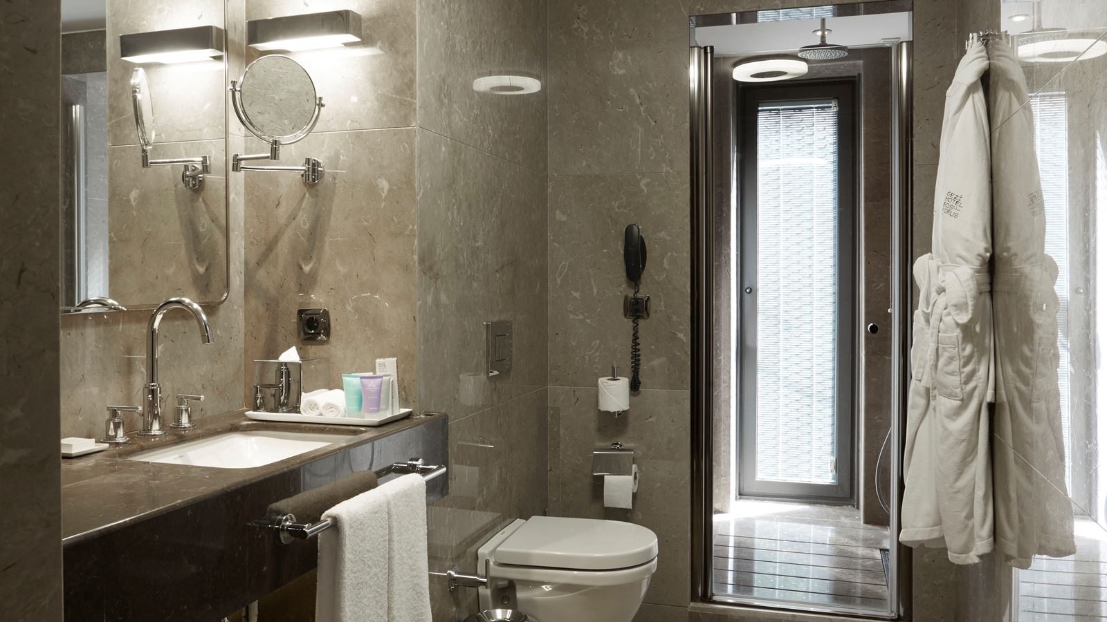 rooms-room-luxury-sea-view