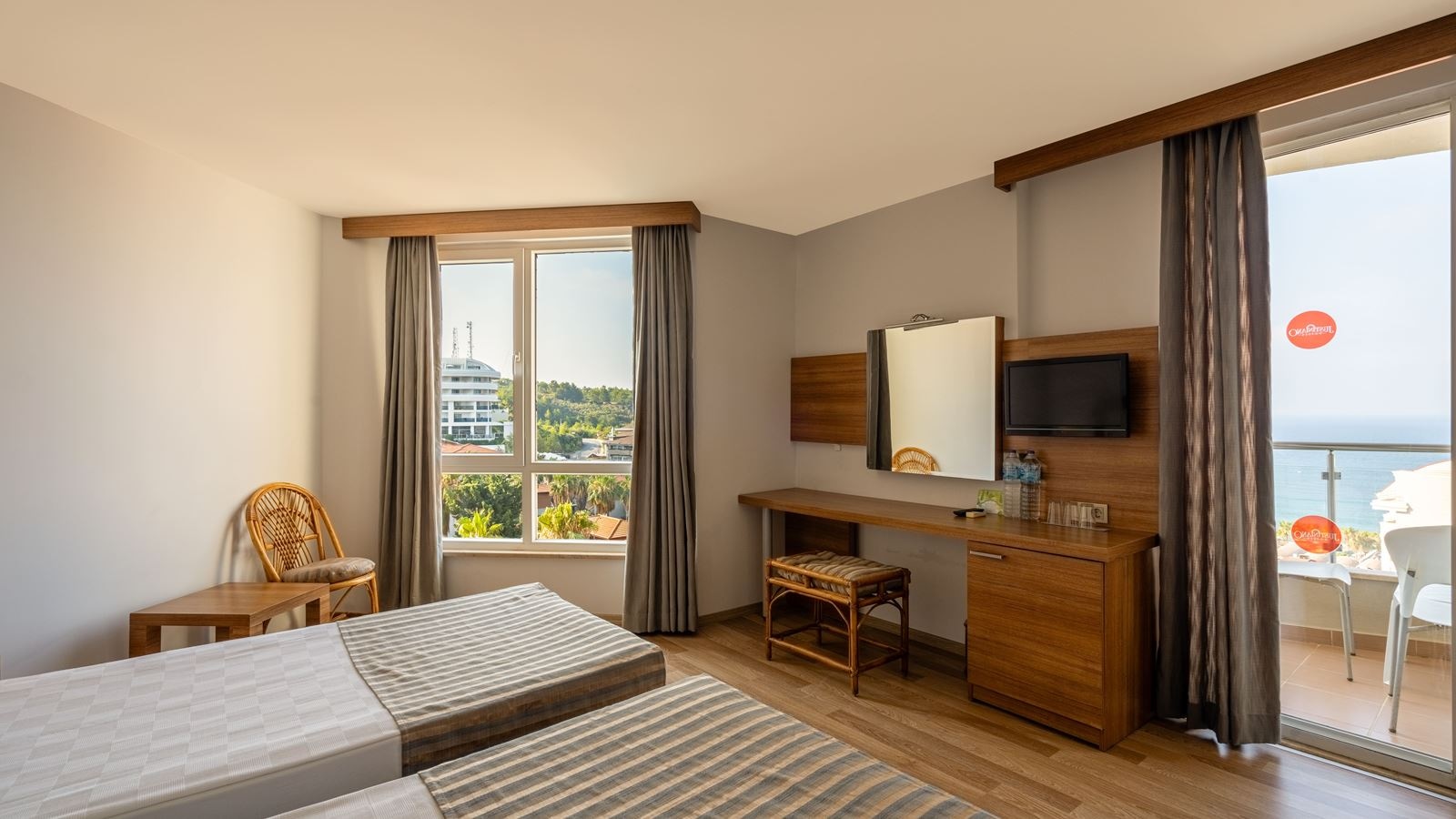 rooms-jasmin-standard-room