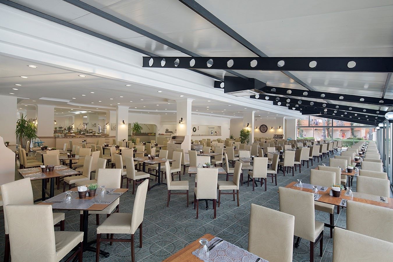 restaurants-ana-restaurant