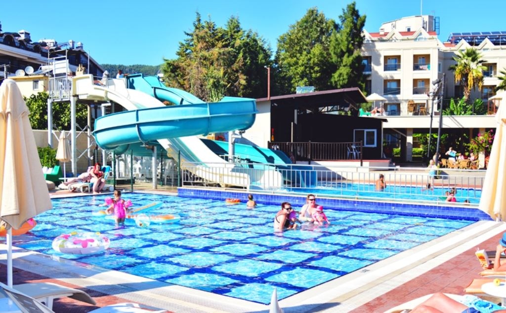 water-park-water-park