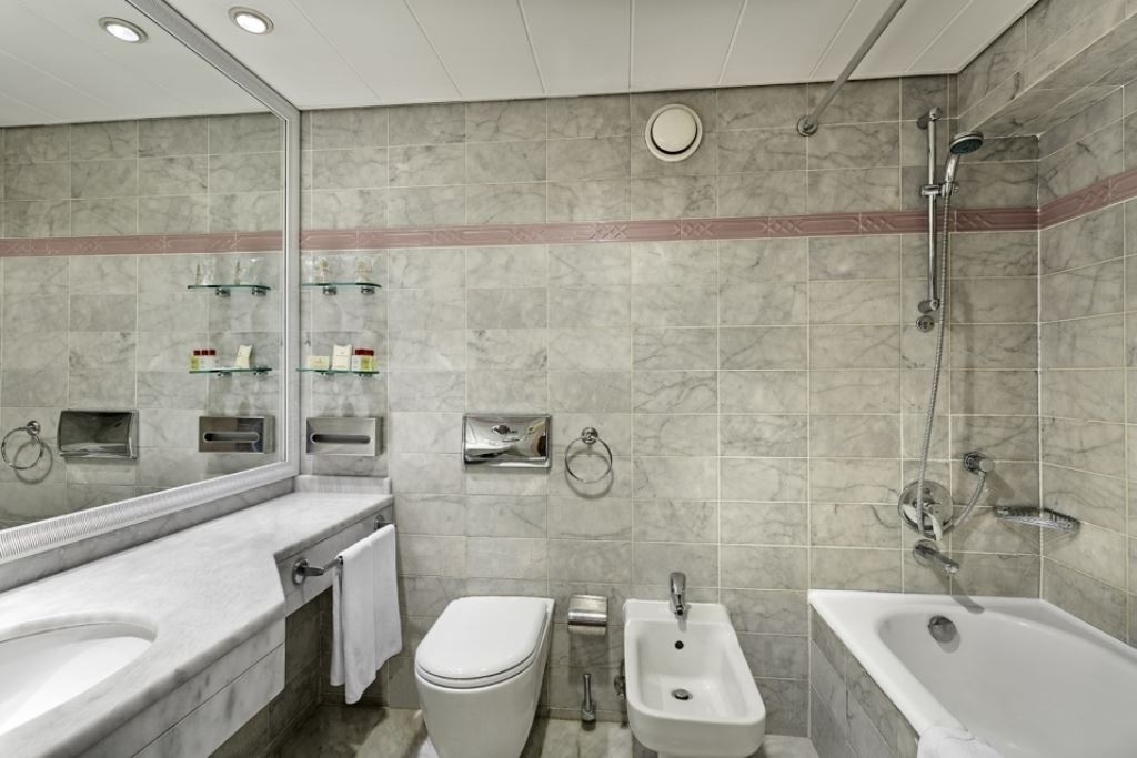 rooms-standard-room-land-view